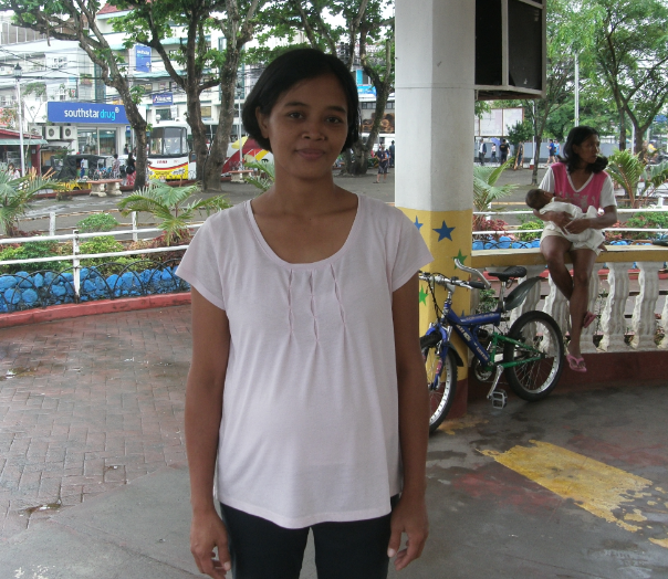 Tabaco-District-2-17-2017-Sara-Jean-Bernal-pregnant-mother-on-program
